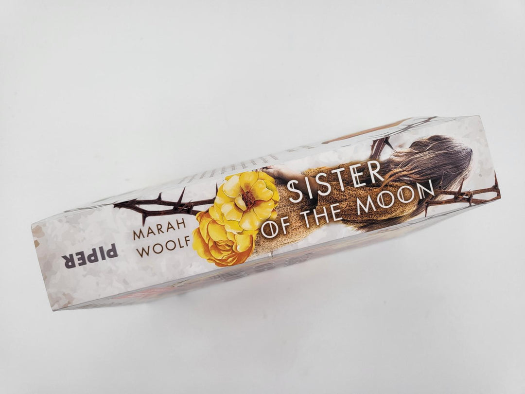 Sister of the Moon | Woolf, Marah