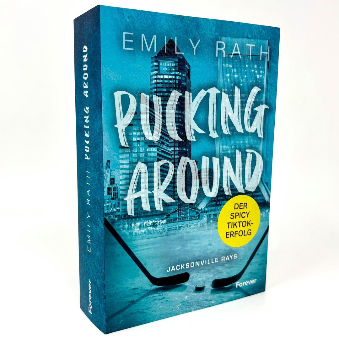 Pucking Around | Rath, Emily