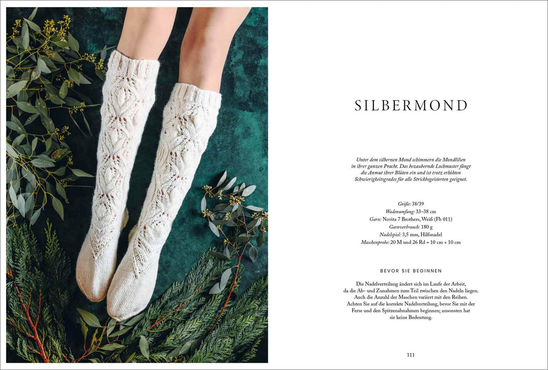 Florale Scandi-Socken stricken | Laitinen, Niina