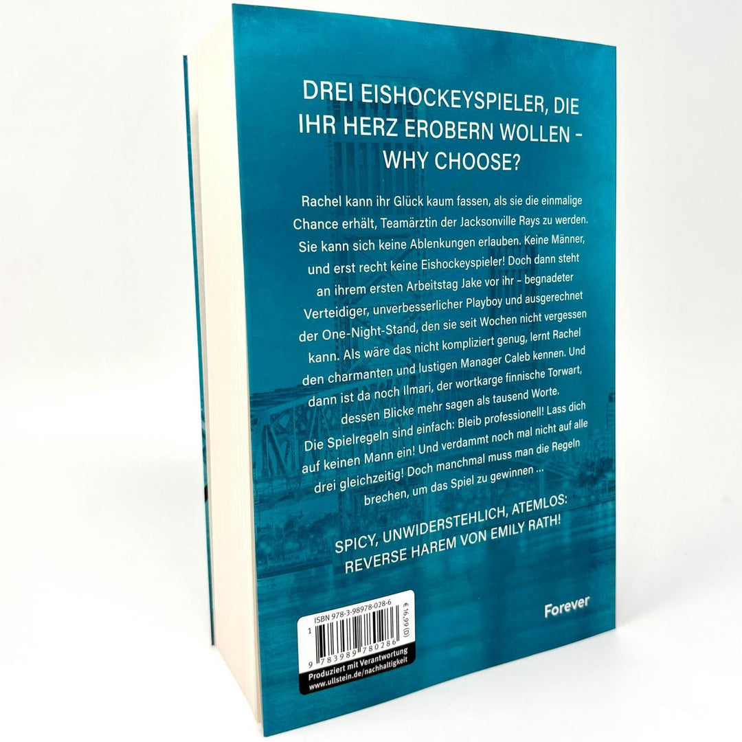 Pucking Around | Rath, Emily