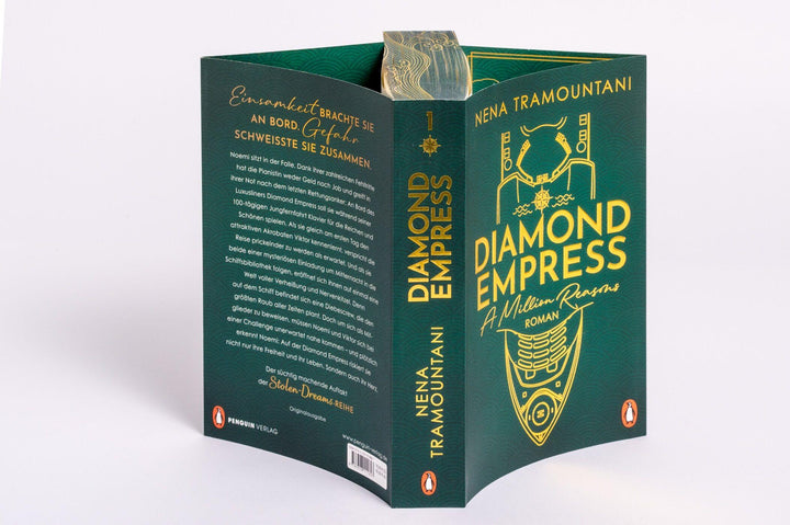 Diamond Empress. A Million Reasons | Tramountani, Nena