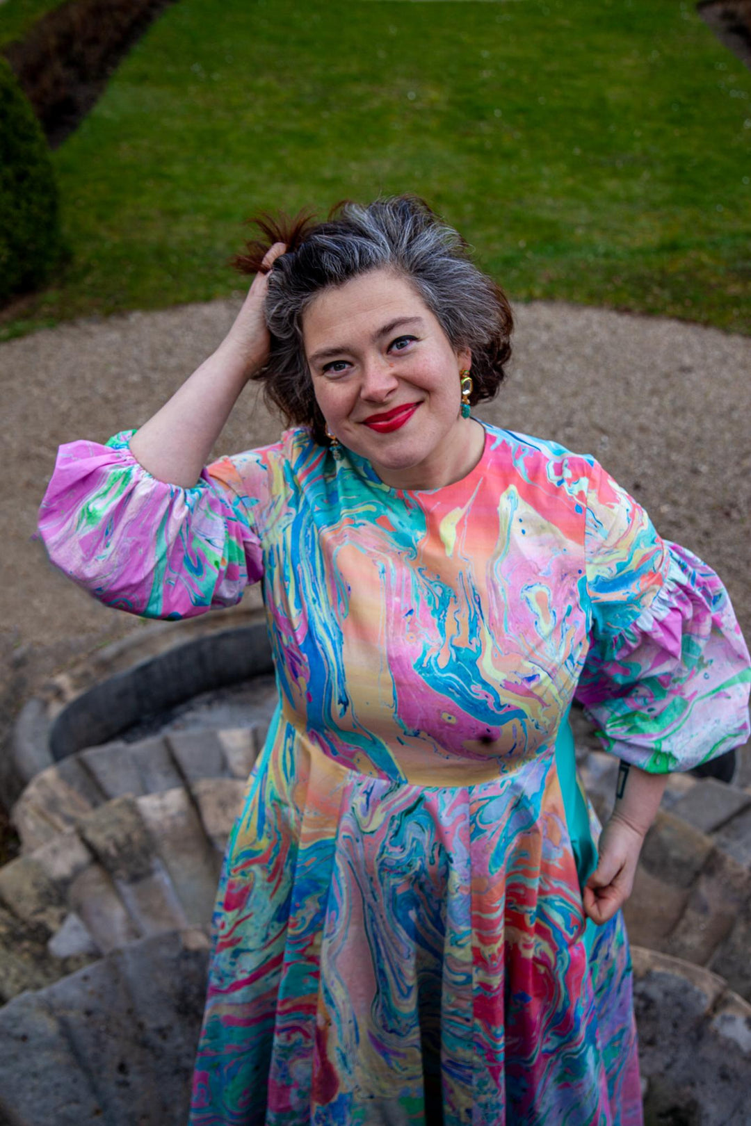 Am Meerschwein übt das Kind den Tod | Gomringer, Nora | Voland & Quist