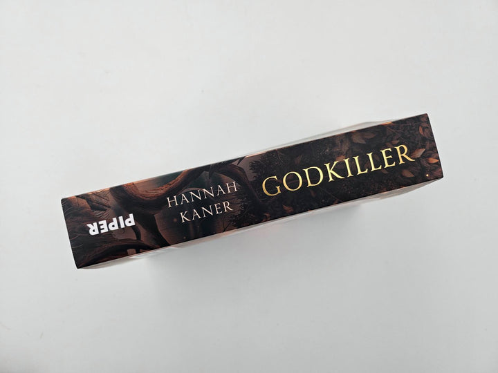 Godkiller | Kaner, Hannah