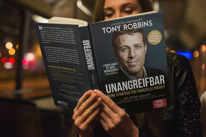 UNANGREIFBAR | Robbins, Tony