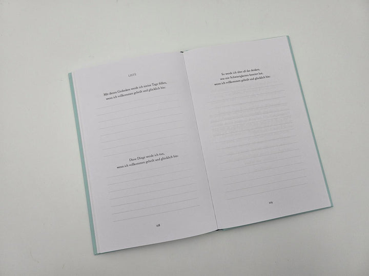 I Am The Hero Of My Own Life | Wiest, Brianna