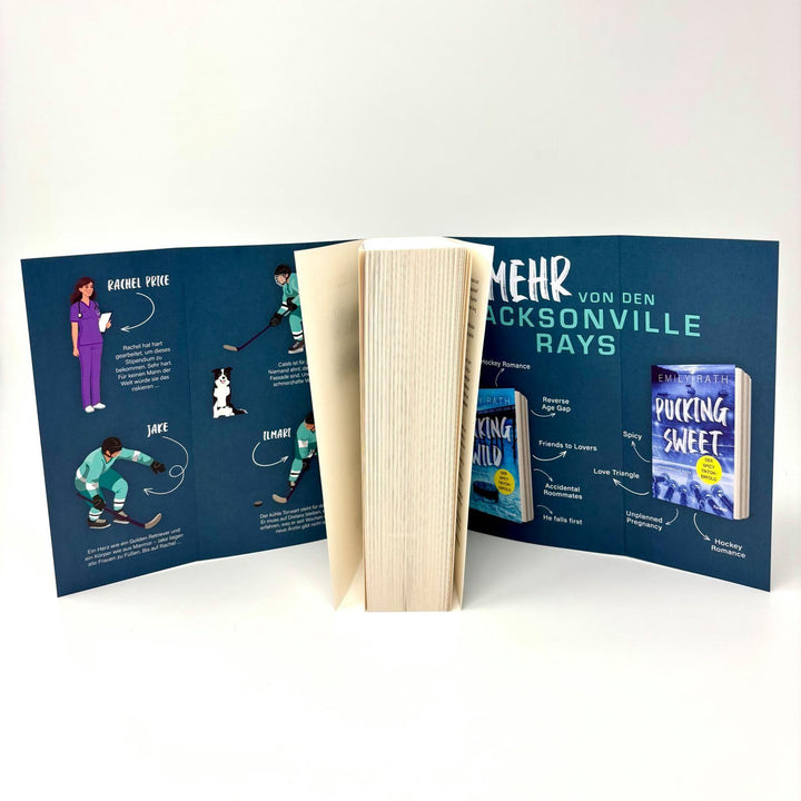 Pucking Around | Rath, Emily